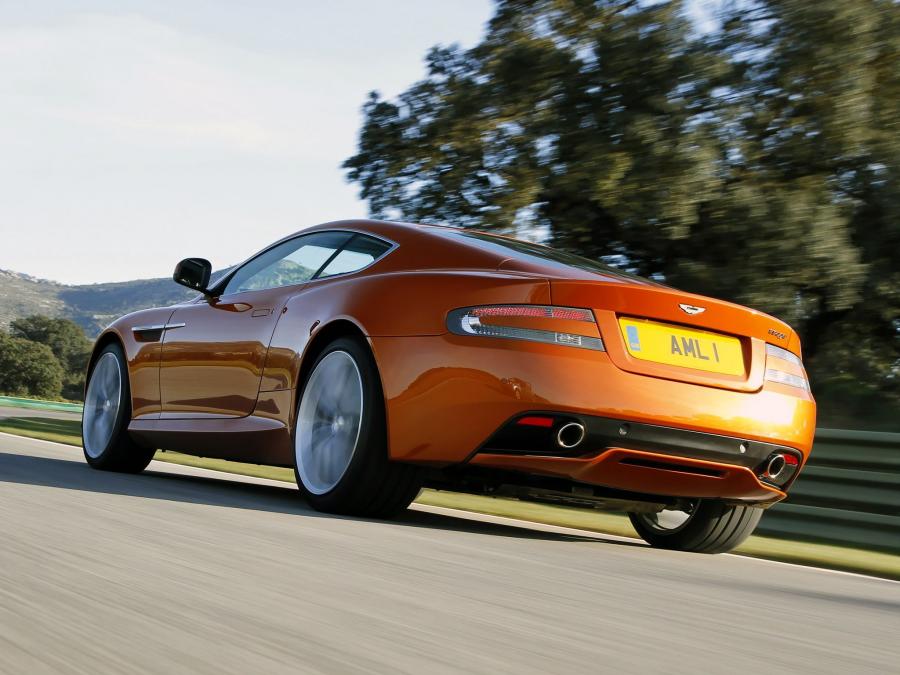  Aston Martin Virage 2011 года  (фото 48 из 55)